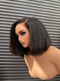 Glueless Ultra HD Lace 250% Bob Kinky Volumineuse – VOLUMINOUS KINKY BOB
